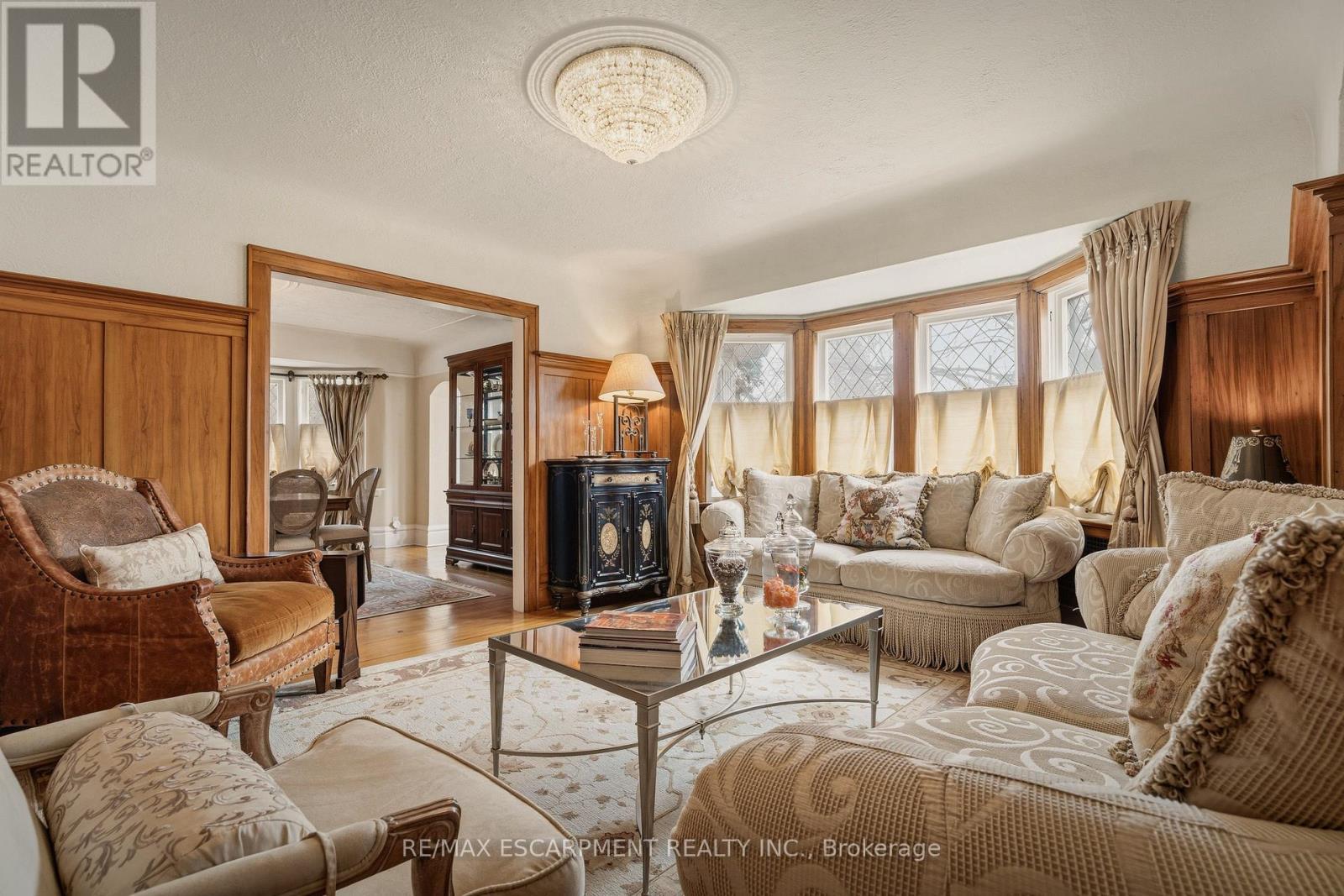 74 Oak Knoll Drive, Hamilton, ON