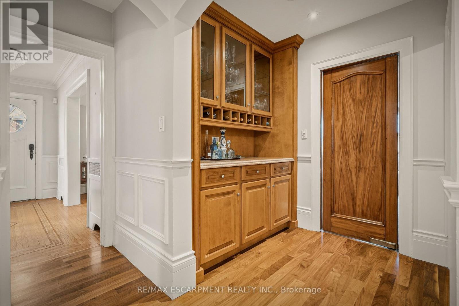 74 Oak Knoll Drive, Hamilton, ON