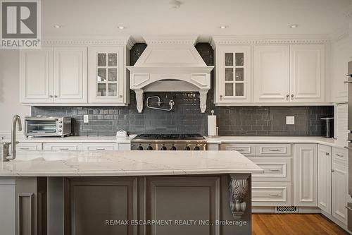 74 Oak Knoll Drive, Hamilton, ON 