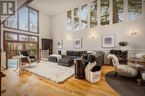 74 Oak Knoll Drive, Hamilton, ON 