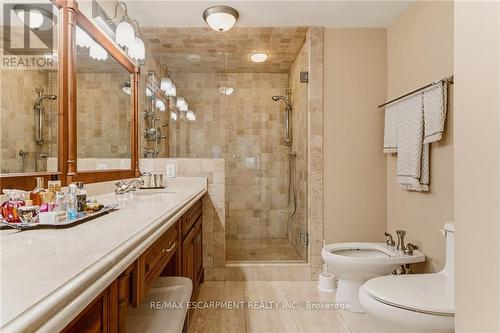 74 Oak Knoll Drive, Hamilton, ON 