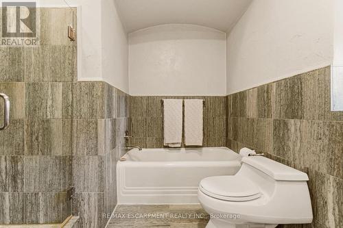 74 Oak Knoll Drive, Hamilton, ON 