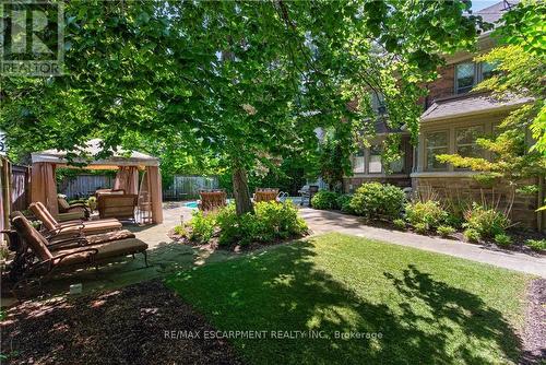 74 Oak Knoll Drive, Hamilton, ON 