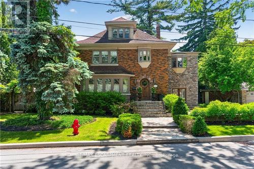 74 Oak Knoll Drive, Hamilton, ON 