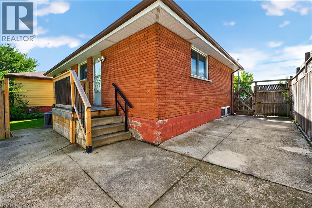 50 Berko Avenue, Hamilton, ON