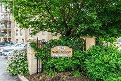 UNIT 111 - 486 LACLIE STREET Orillia, ON L3V 4P9