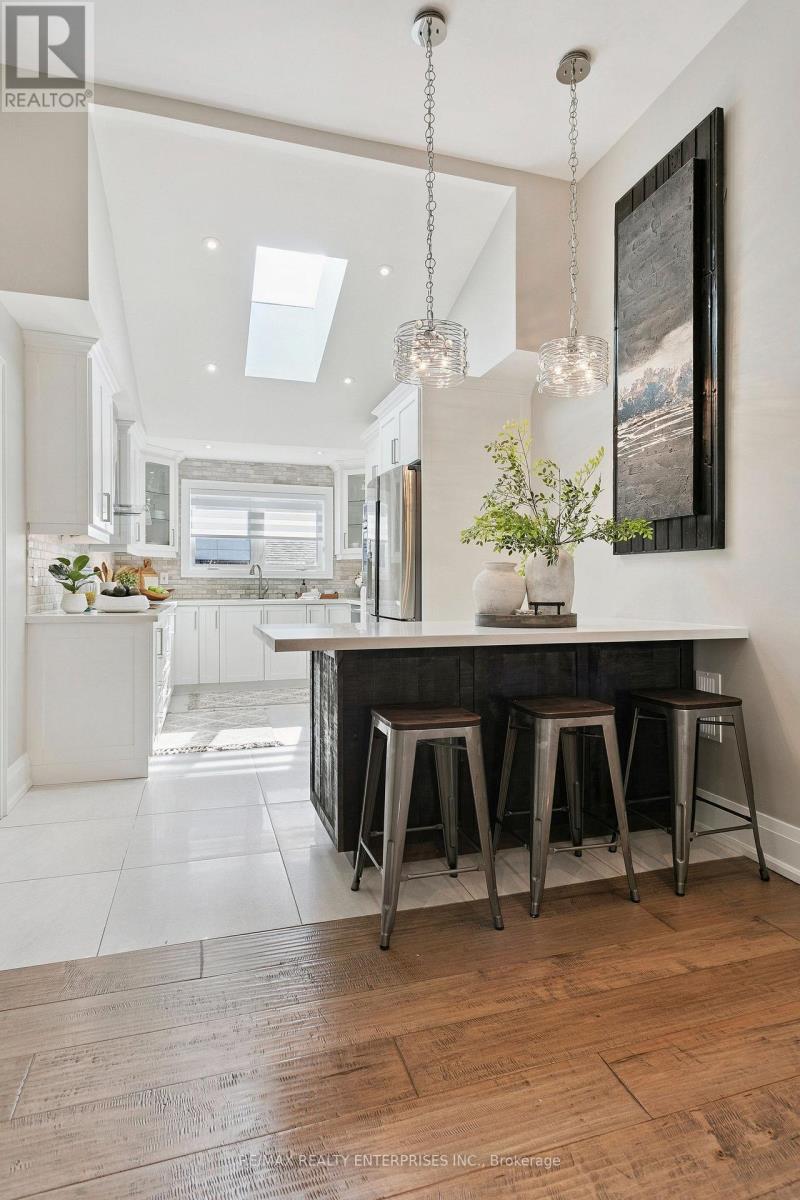 2683 Kingsberry Crescent, Mississauga, ON