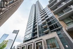 706 - 88 CUMBERLAND STREET Toronto, ON M5R 0C8