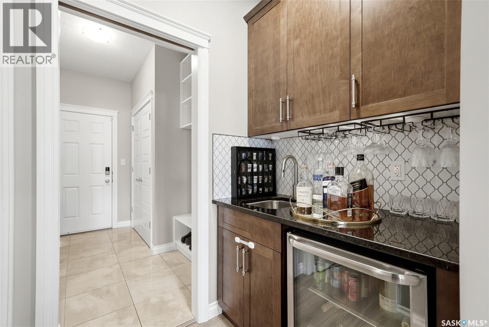 5148 E Green Crescent, Regina, SK