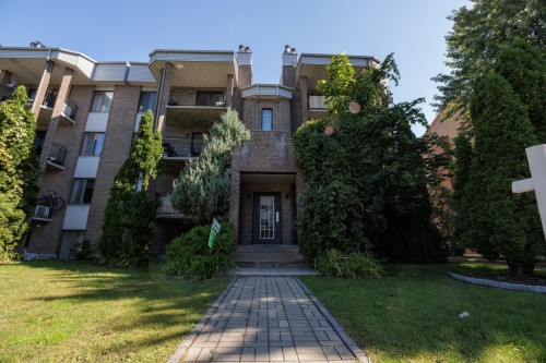 7-1905 Rue Jean-Picard  Laval (Chomedey), QC H7T 2K7