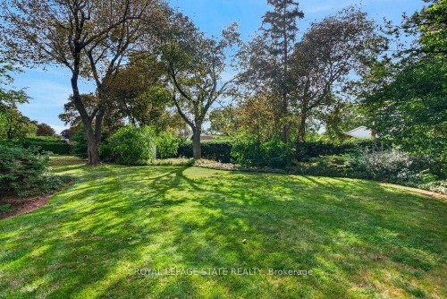 558 Mountain Brow Boulevard, Hamilton, ON 