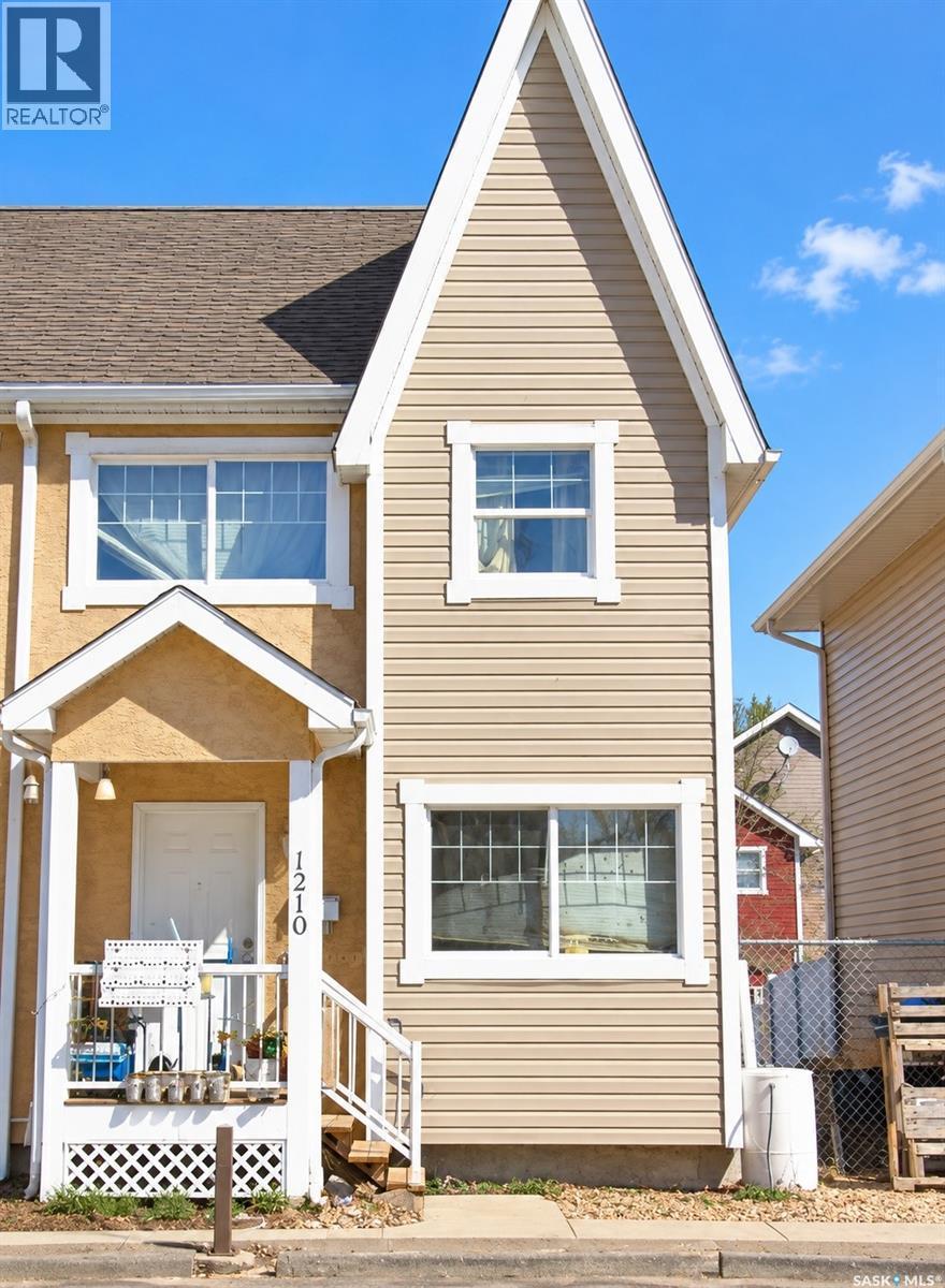 1210 14Th Avenue, Regina, SK