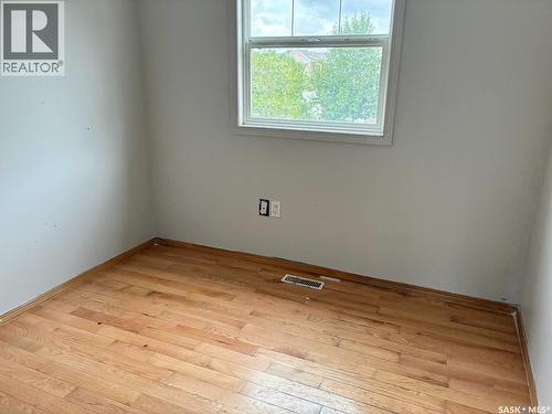 1210 14Th Avenue, Regina, SK 