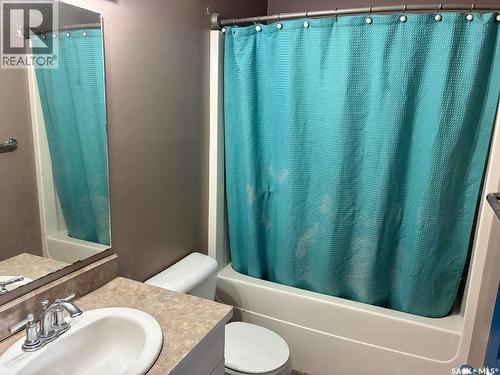 1210 14Th Avenue, Regina, SK 