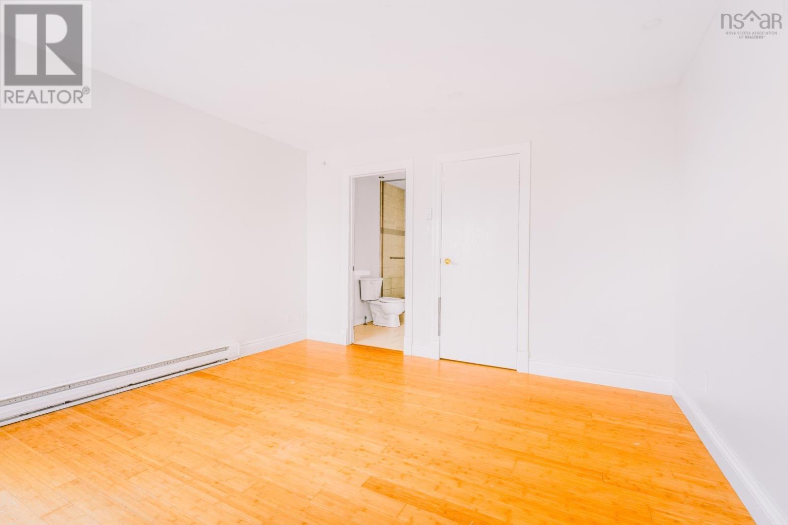 4 Rose Way, Dartmouth, NS