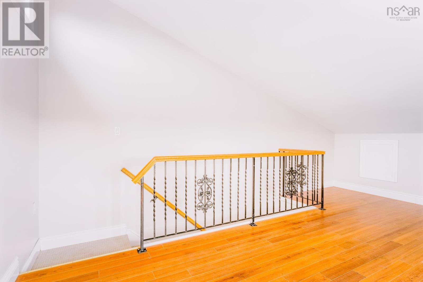 4 Rose Way, Dartmouth, NS