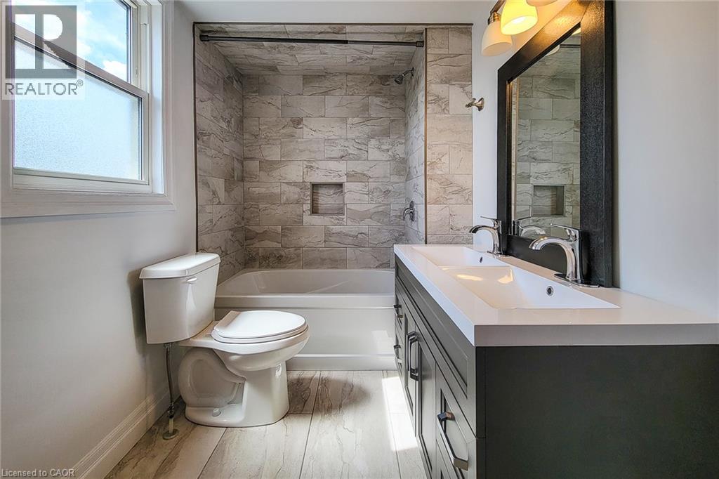 391 Cope Street, Hamilton, ON