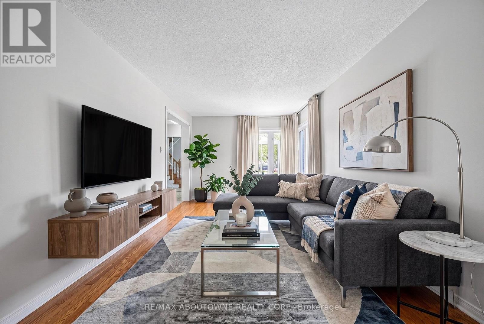 668 Greycedar Crescent, Mississauga, ON