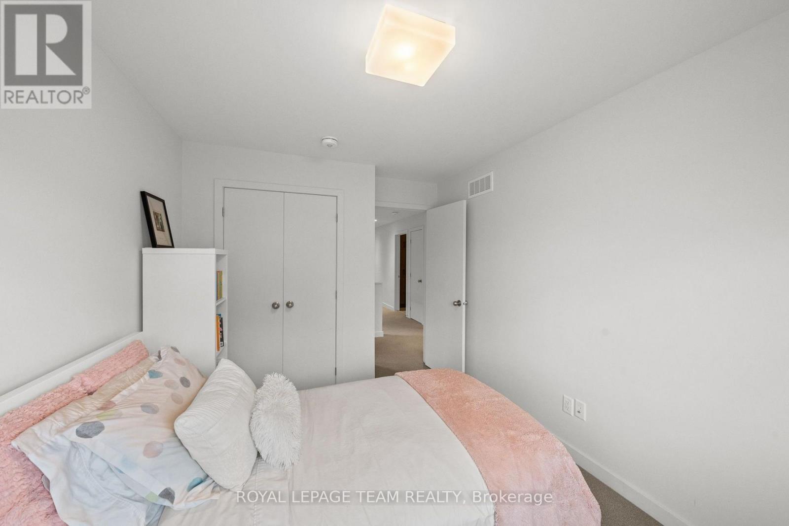 1037 Eider Street, Ottawa, ON