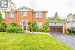 16 PAULTIEL DRIVE W Toronto, ON M2M 3P3