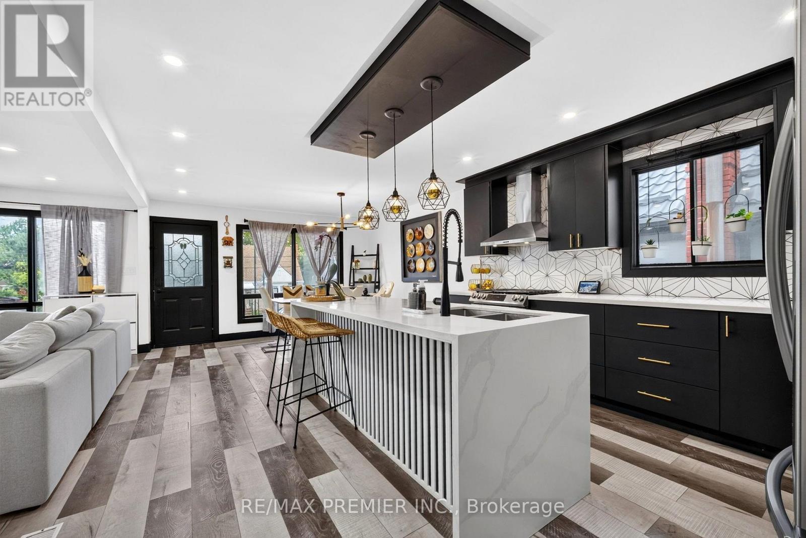344 Queensdale Avenue, Hamilton, ON
