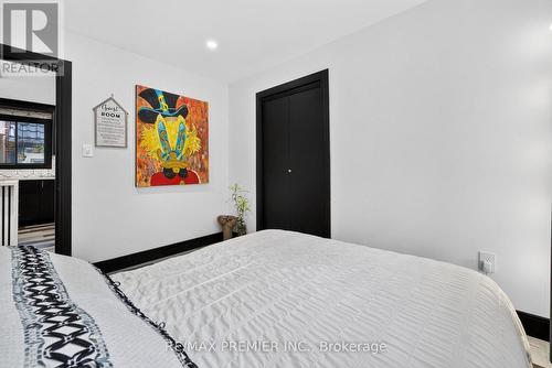 344 Queensdale Avenue, Hamilton, ON 