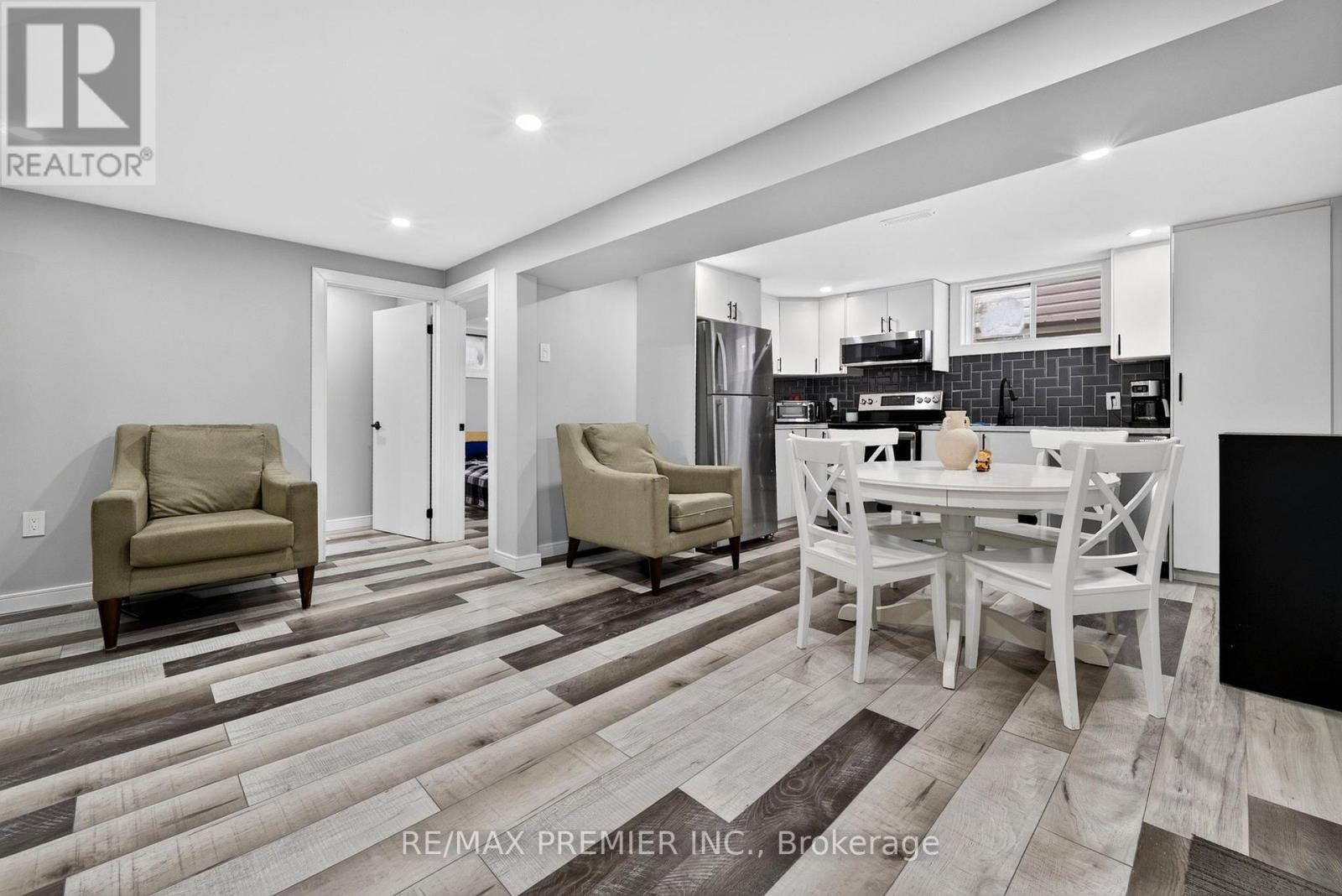 344 Queensdale Avenue, Hamilton, ON