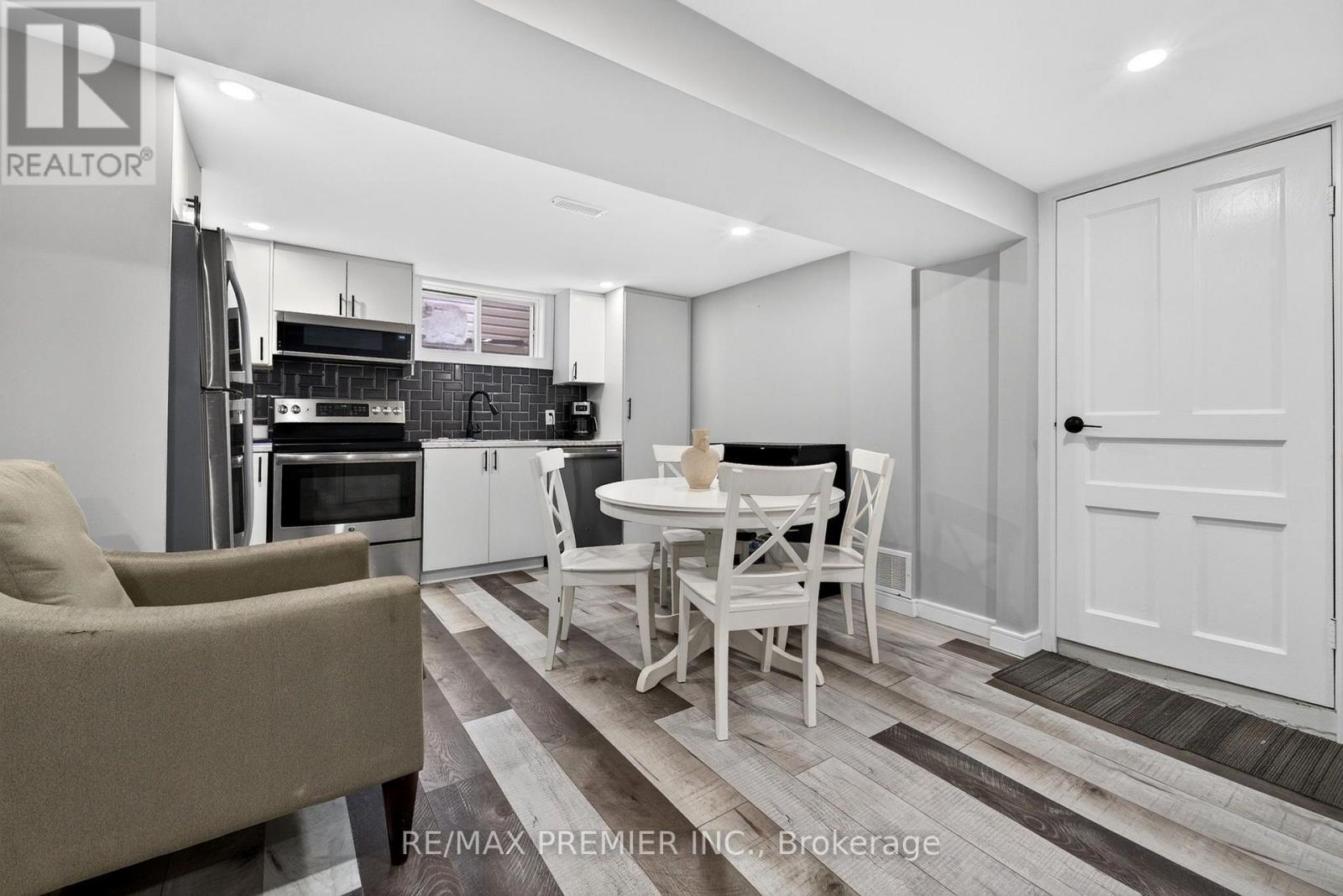 344 Queensdale Avenue, Hamilton, ON