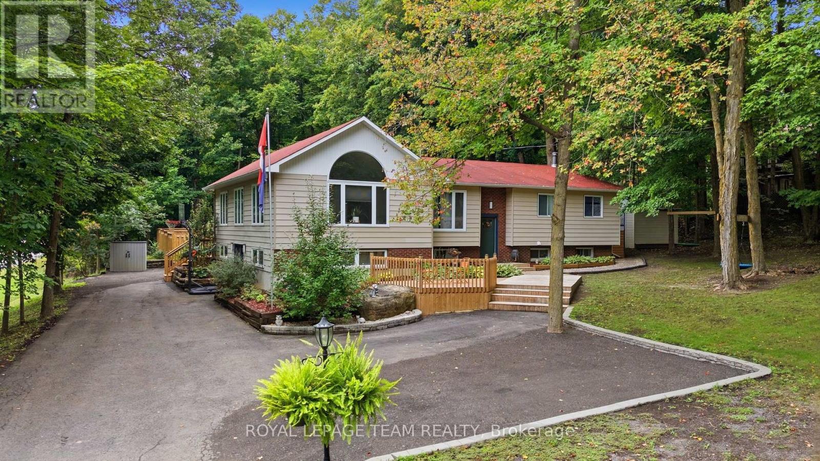 6388 Third Line Road, Ottawa, ON