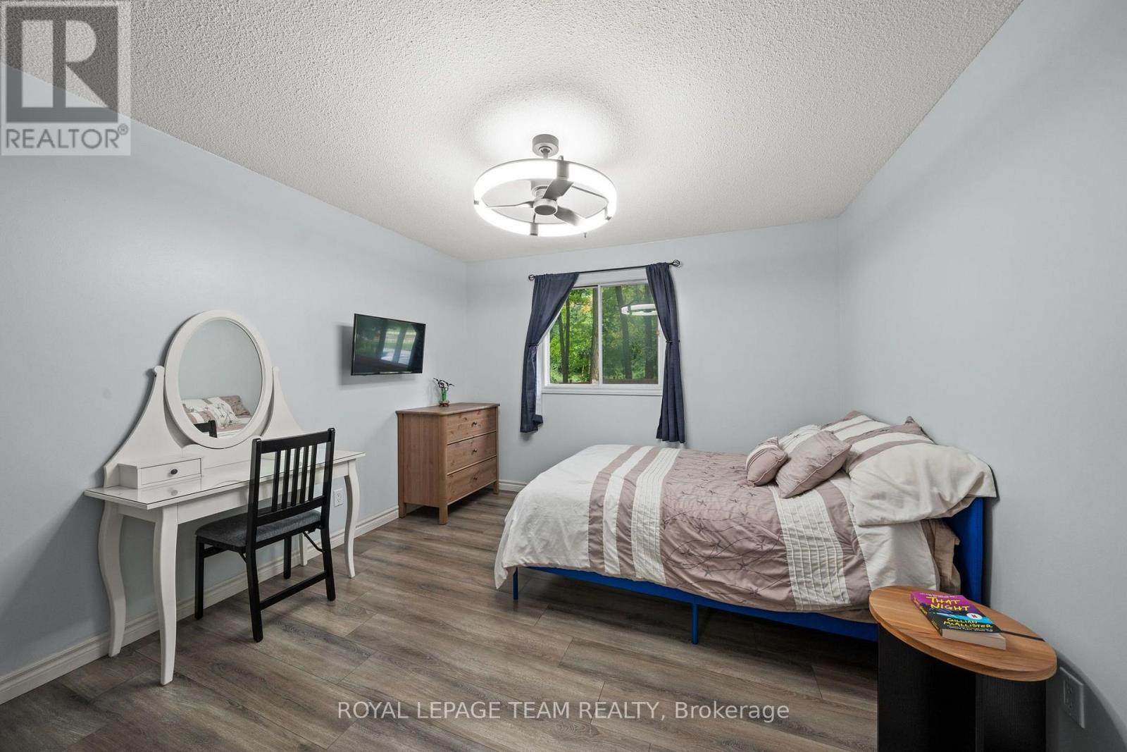 6388 Third Line Road, Ottawa, ON