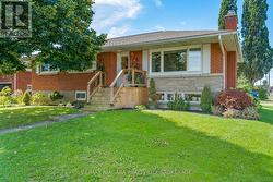 182 ROSEMOUNT AVENUE Port Colborne (Sugarloaf), ON L3K 5R3