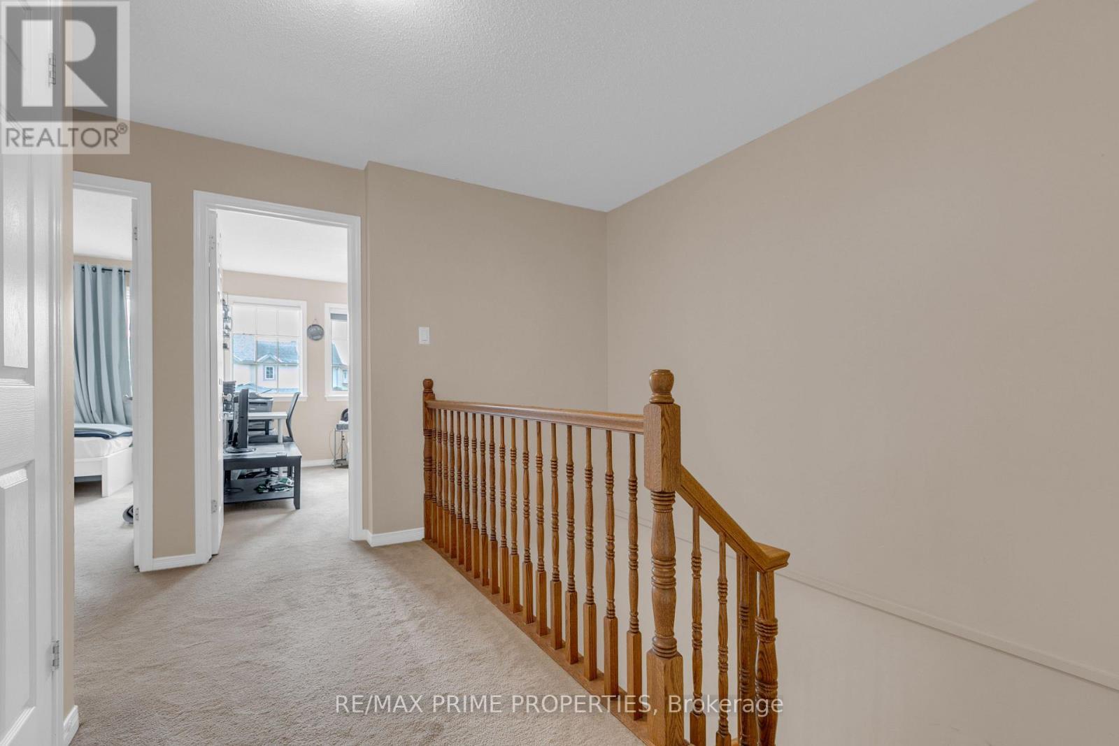 33 Inverkip Avenue, Ottawa, ON