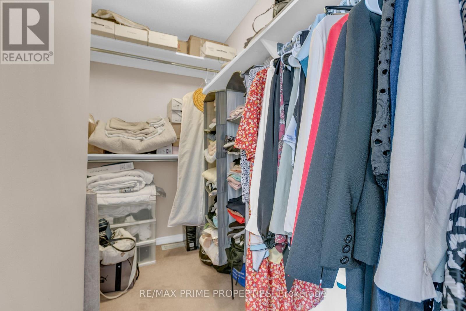 33 Inverkip Avenue, Ottawa, ON