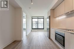 807 - 86 DUNDAS STREET E Mississauga, ON L5A 1W4