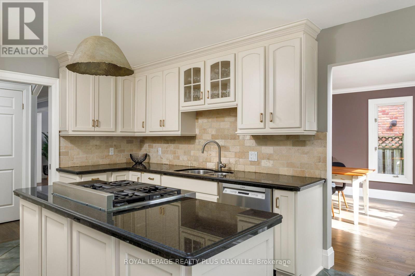 356 Shoreacres Road, Burlington, ON