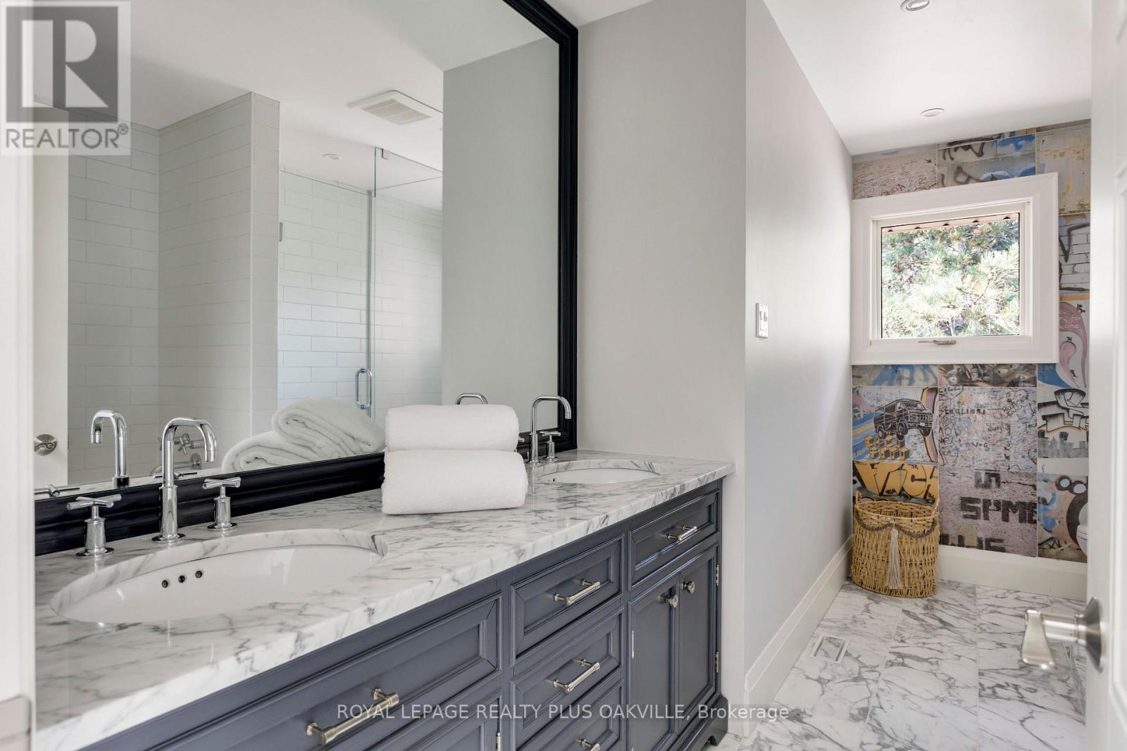 356 Shoreacres Road, Burlington, ON