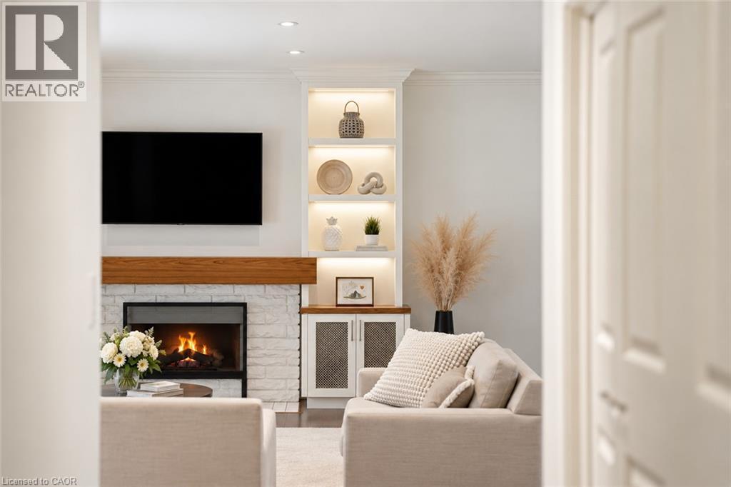 270 Poplar Drive, Burlington, ON