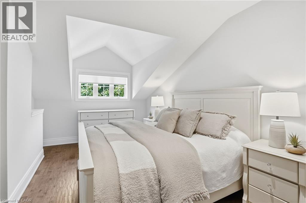 270 Poplar Drive, Burlington, ON