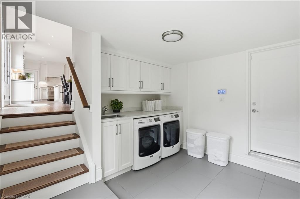 270 Poplar Drive, Burlington, ON