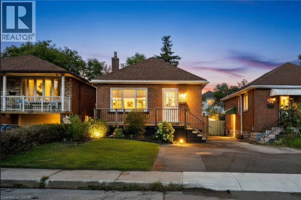 256 East 25Th Street, Hamilton, ON