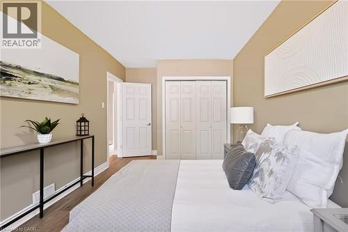 256 East 25Th Street, Hamilton, ON 