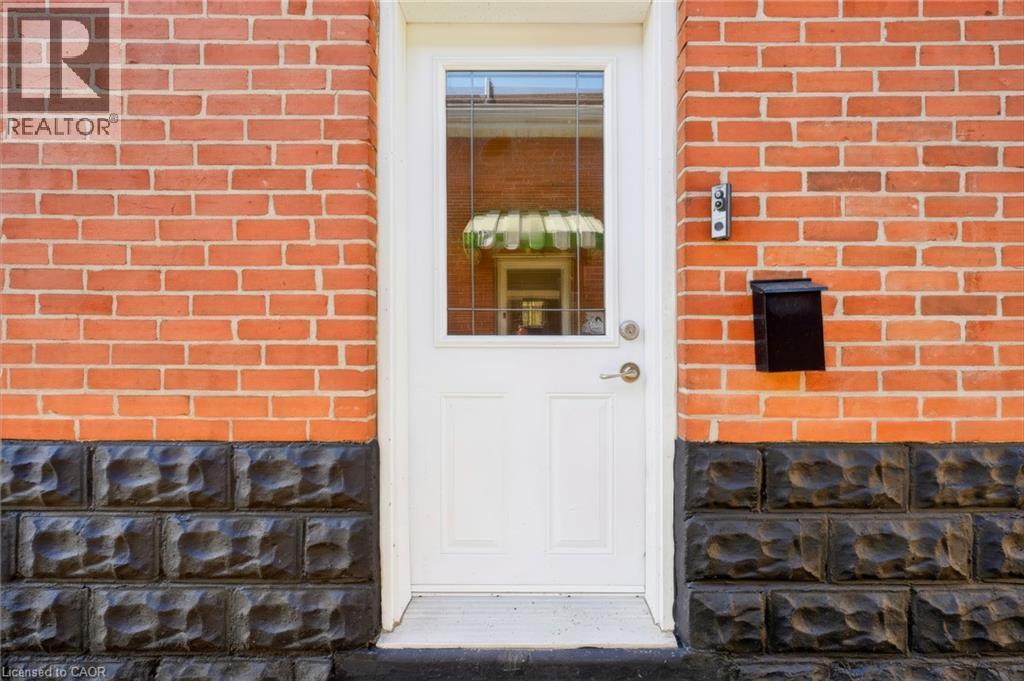 256 East 25Th Street, Hamilton, ON