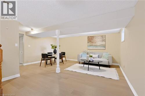 256 East 25Th Street, Hamilton, ON 