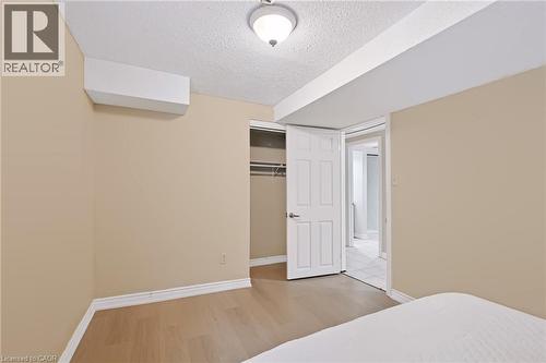 256 East 25Th Street, Hamilton, ON 