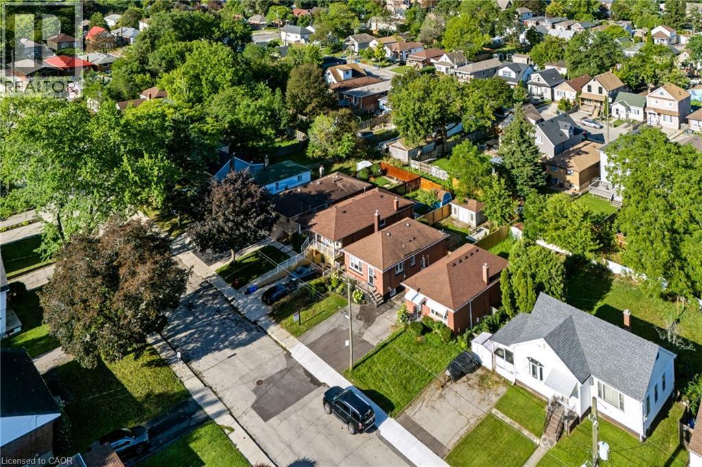 256 East 25Th Street, Hamilton, ON