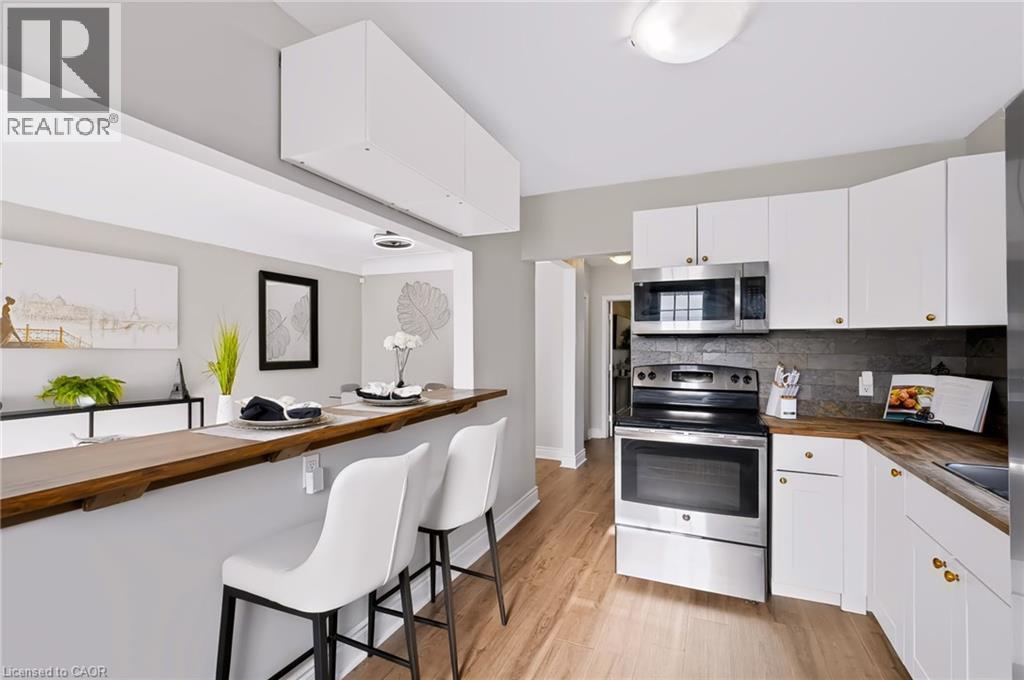 256 East 25Th Street, Hamilton, ON
