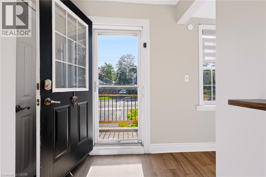 256 East 25Th Street, Hamilton, ON