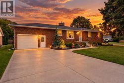 681 CENTENNIAL STREET Plympton-Wyoming, ON N0N 1T0