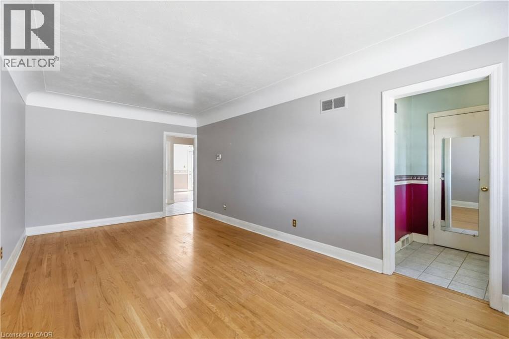 231 Auburn Avenue, Hamilton, ON