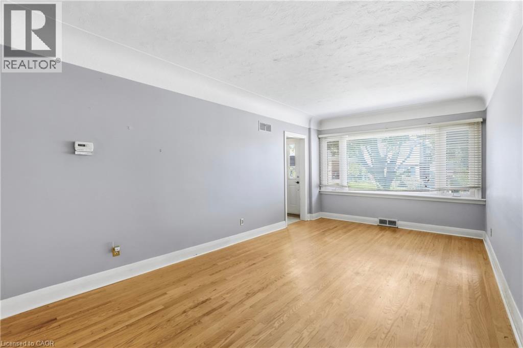 231 Auburn Avenue, Hamilton, ON